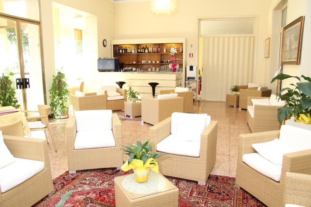 Hotel B&B Risorta Абано-Терме Екстер'єр фото